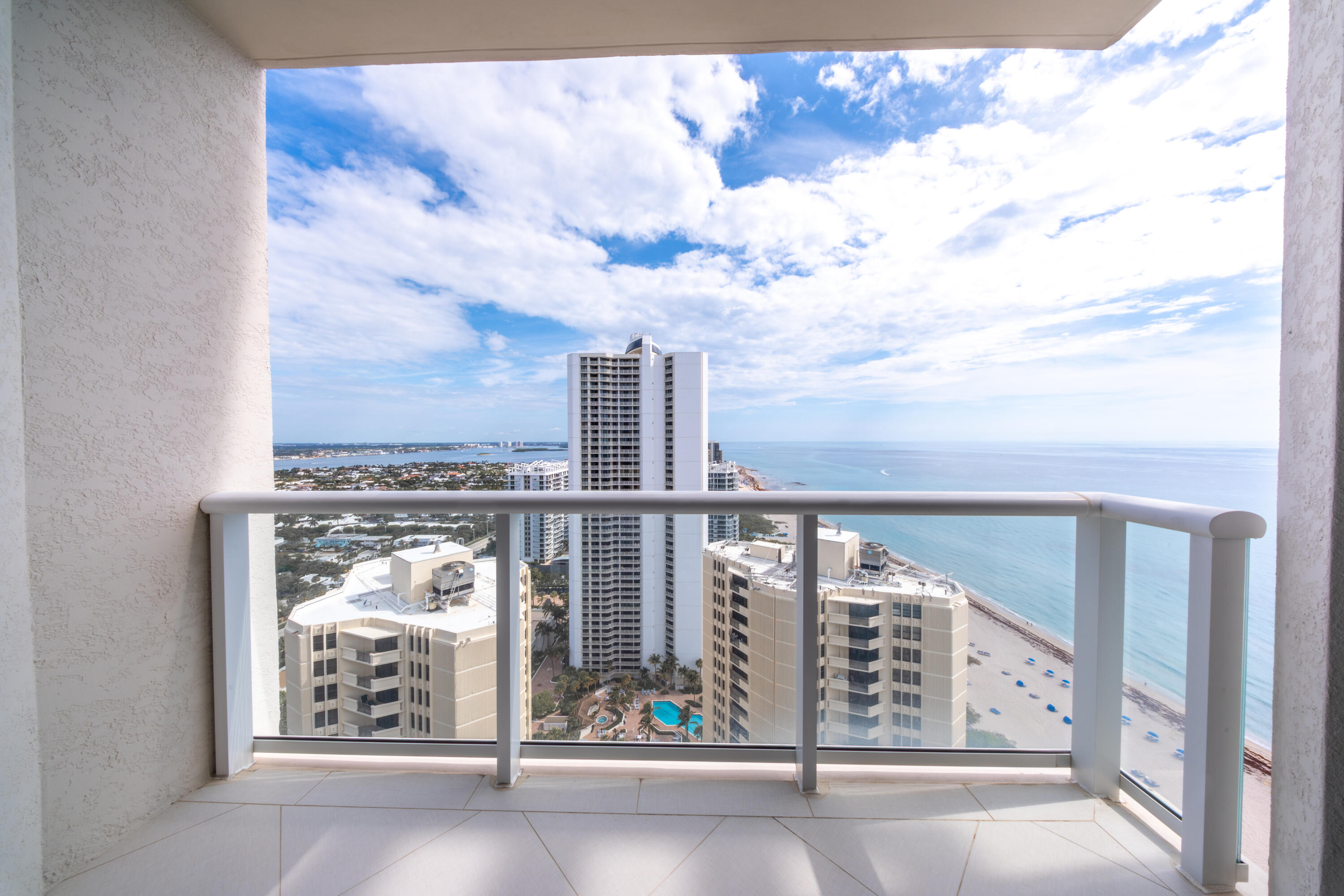 Undisclosed Address Riviera Beach, FL 33404 - Photo 10 of 17 A7402378-HDR
