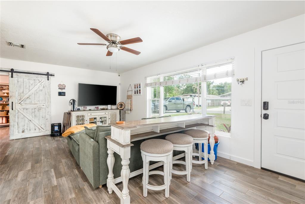 503 Hedge Row Road Brandon, FL 33510 - Photo 5 of 37