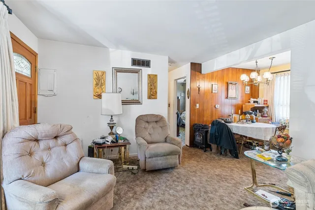 $579,950 | 4504 South Trenton Street, Seattle, WA 98118