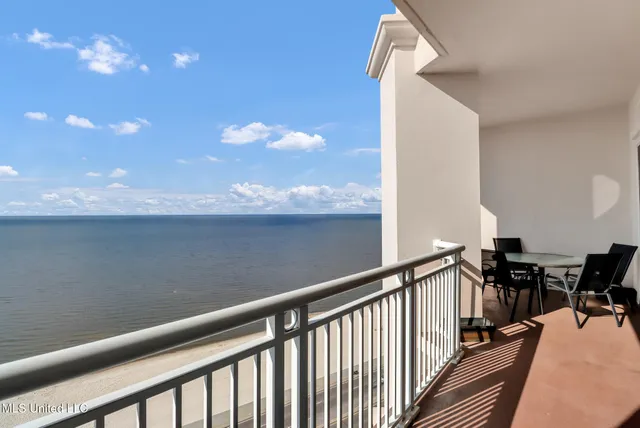$2,500 | 2228 Beach Drive, Unit 1404, Gulfport, MS 39507