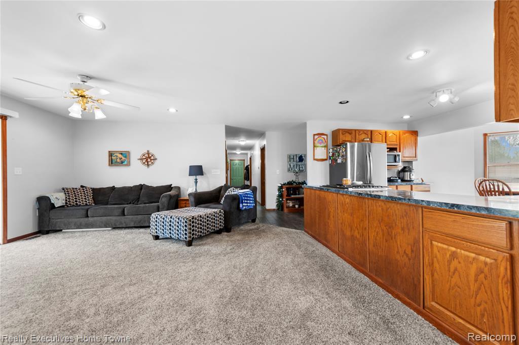 12060 Speaker Road Yale, MI 48097 - Photo 17 of 29