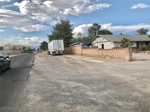 $249,000 | Edmond Street, Las Vegas, NV 89146