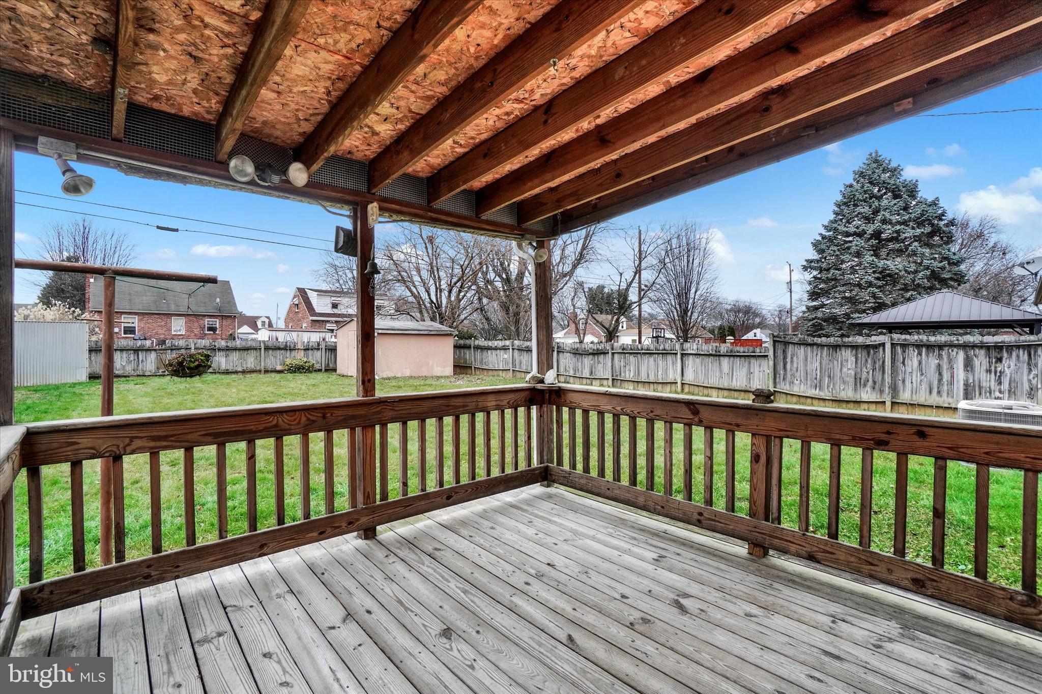 304 Edgewood Road York, PA 17402 - Photo 16 of 18 Gallery Image 16