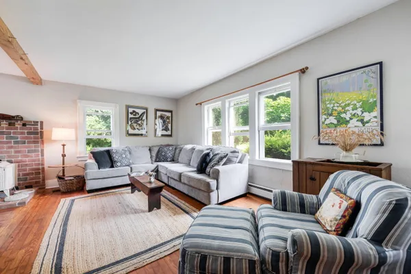 $1,300,000 | 6475 Olive Branch Road, Galien, MI 49113