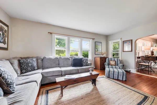 $1,300,000 | 6475 Olive Branch Road, Galien, MI 49113