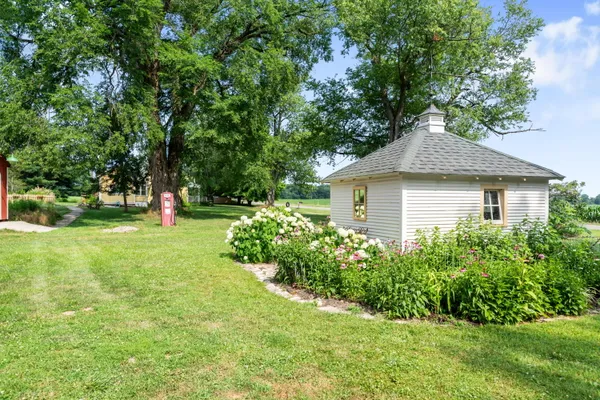 $1,300,000 | 6475 Olive Branch Road, Galien, MI 49113