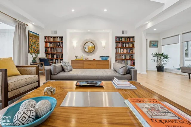 $2,100,000 | 383 West 254th Street | North Riverdale