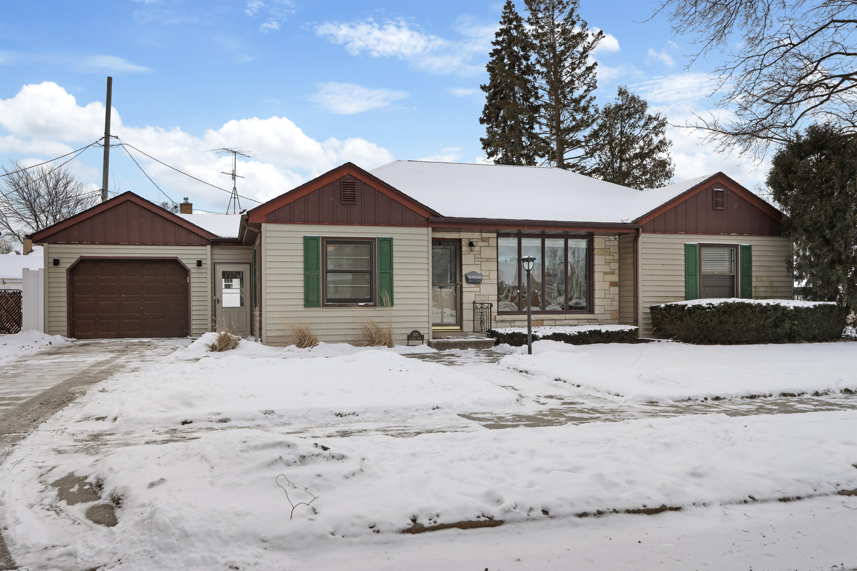 2575 Lincoln Road Kenosha, WI 53143 - Photo 9 of 19 16-print-2575 Lincoln Rd, Kenosha, WI -