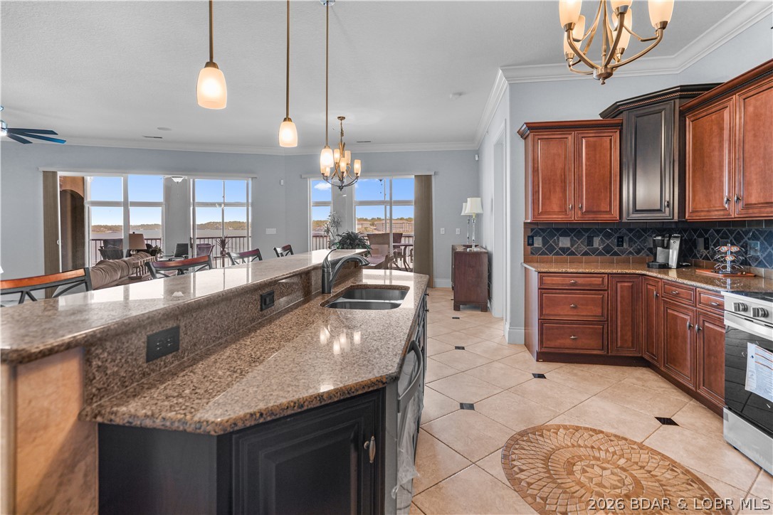 1184 Jeffries Road, Unit 416 Osage Beach, MO 65065 - Photo 20 of 62 Kitchen with island
