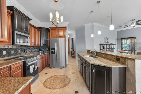 $825,000 | 1184 Jeffries Road, Unit 416, Osage Beach, MO 65065
