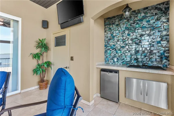$825,000 | 1184 Jeffries Road, Unit 416, Osage Beach, MO 65065