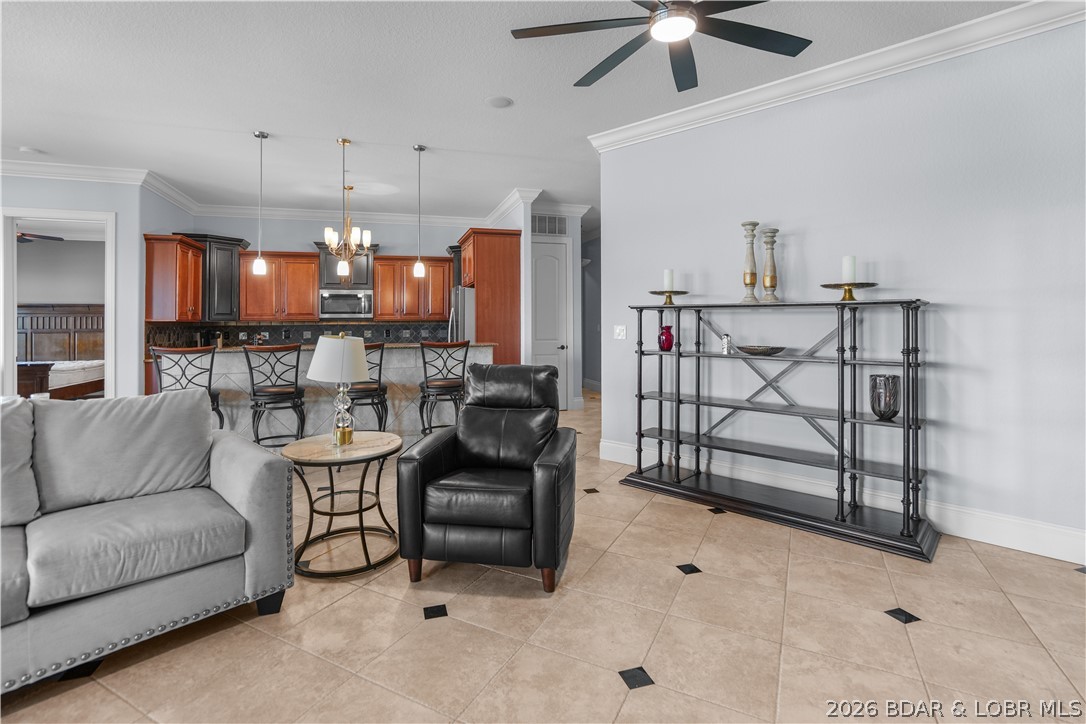 1184 Jeffries Road, Unit 416 Osage Beach, MO 65065 - Photo 41 of 62 Spacious living area