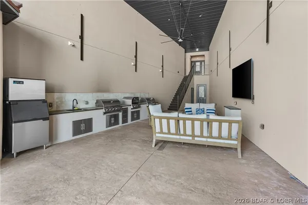 $825,000 | 1184 Jeffries Road, Unit 416, Osage Beach, MO 65065