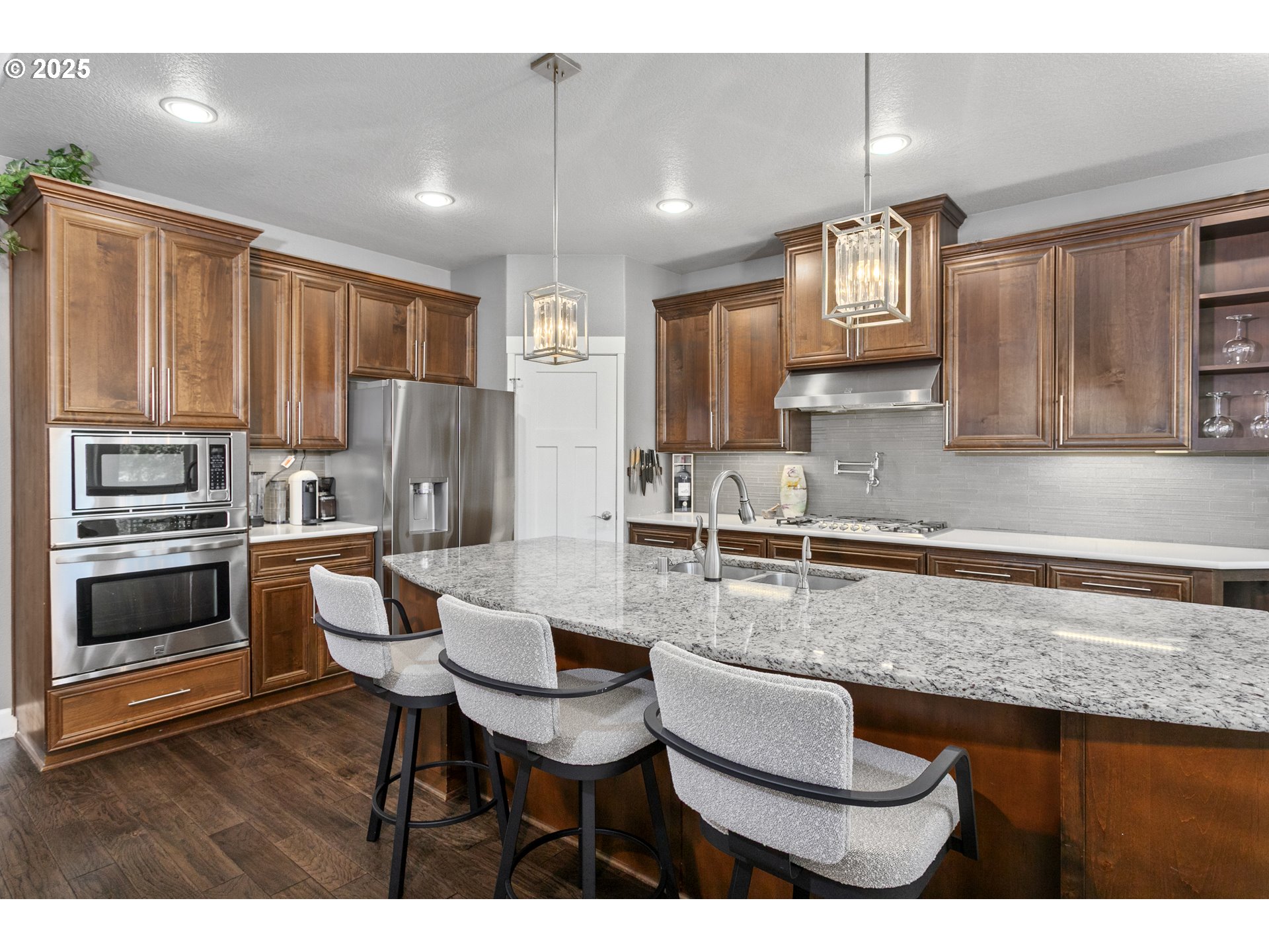 1276 South 15th Way Ridgefield, WA 98642 - Photo 14 of 48 Kitchen
