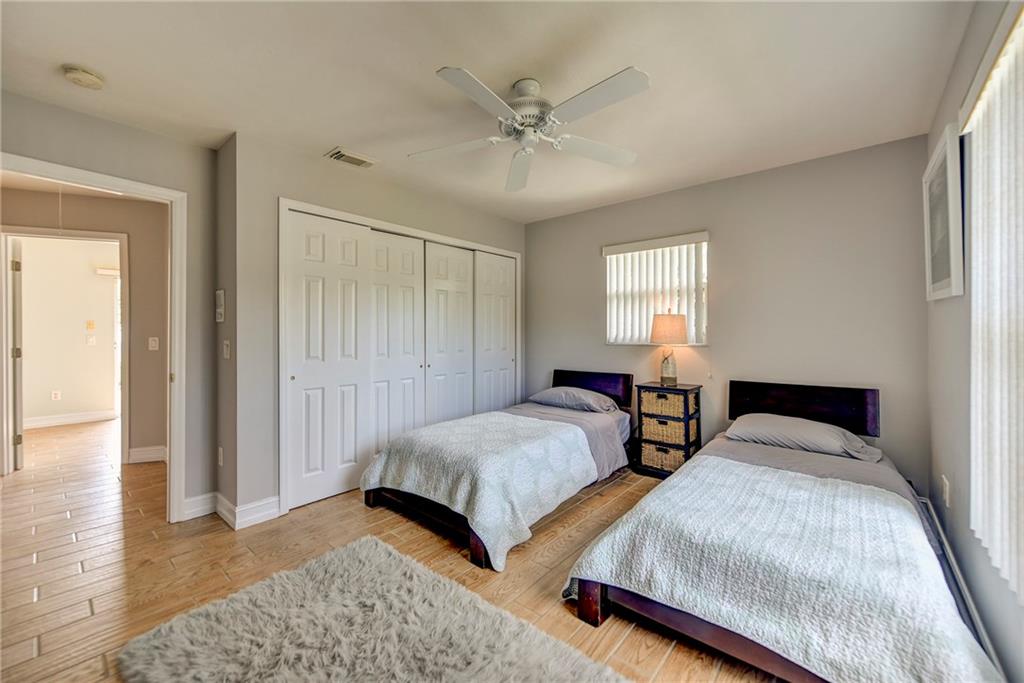 1034 Southeast Riverside Drive Stuart, FL 34996 - Photo 30 of 36 Gallery Image 30