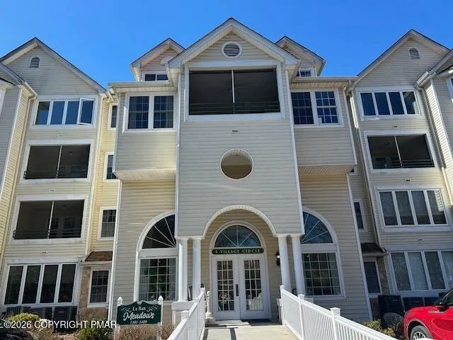 $125,000 | 5 Village Circle, Unit 1109, Stroudsburg, PA 18360