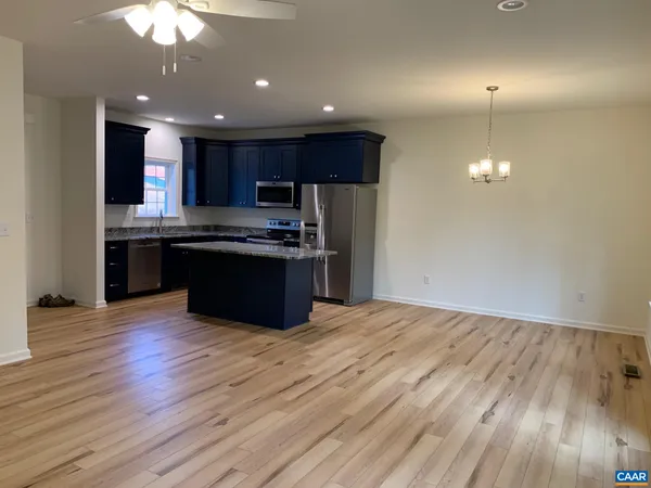 $1,950 | 275 Barrington Drive, Unit 14, Stanardsville, VA 22973