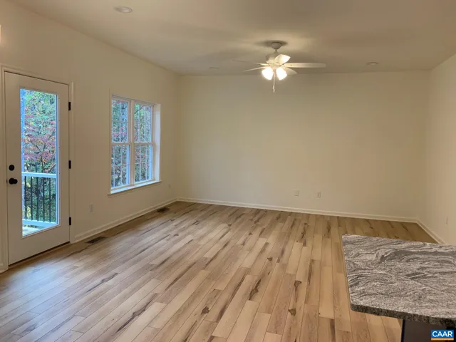 $1,950 | 275 Barrington Drive, Unit 14, Stanardsville, VA 22973