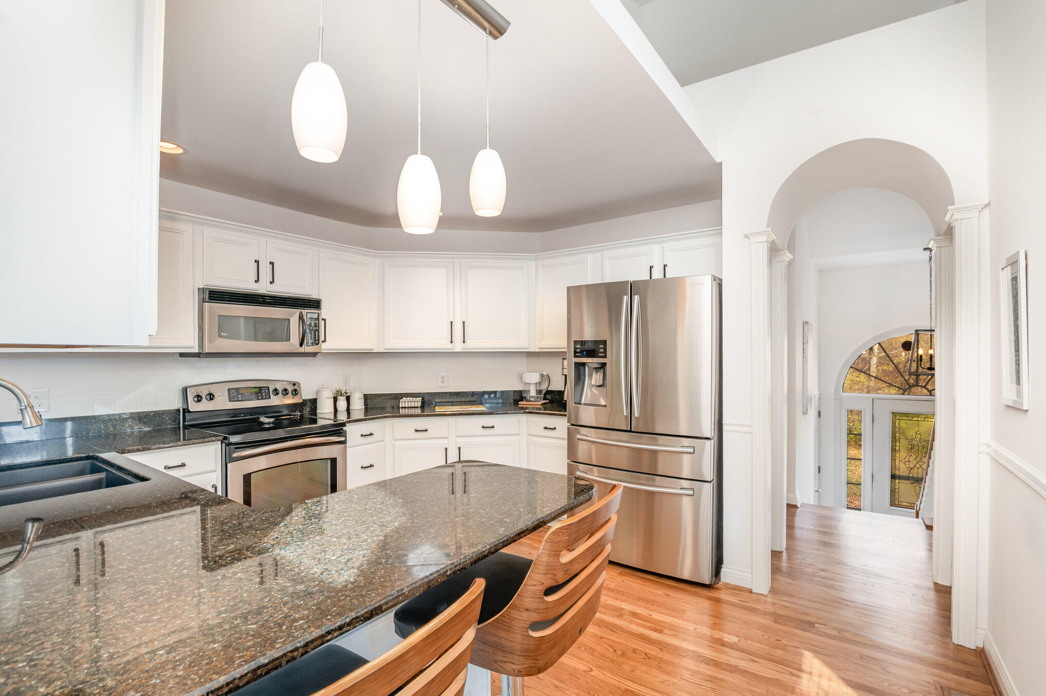 361 River Road Fort Thomas, KY 41075 - Photo 4 of 28