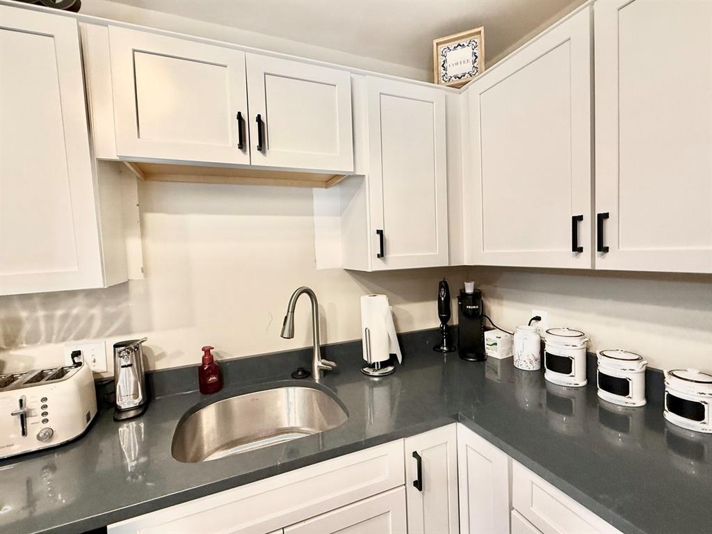 1813 Kenzie Road Pittsburgh, PA 15205 - Photo 14 of 32
