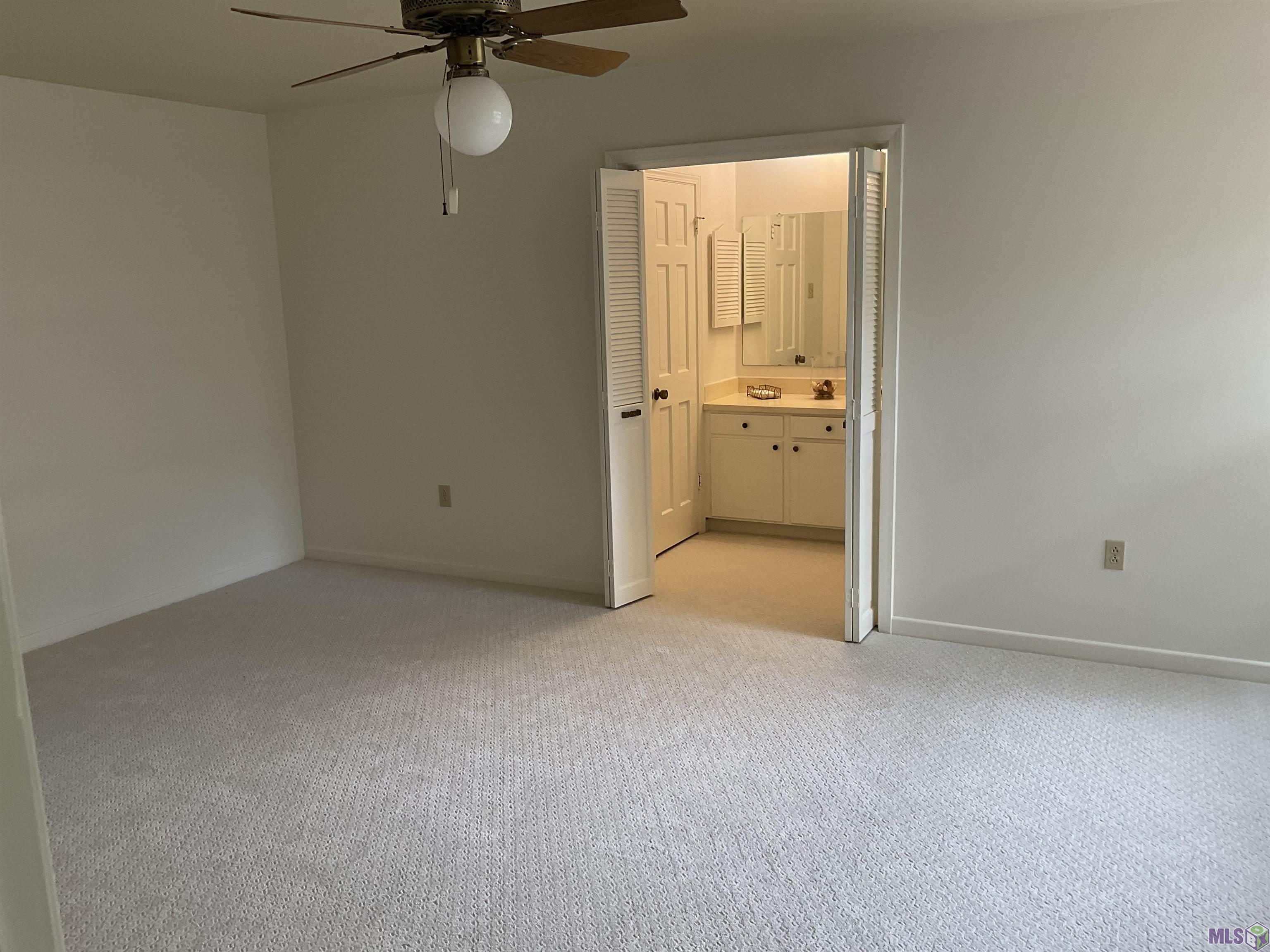 5977 Hyacinth Avenue Baton Rouge, LA 70808 - Photo 11 of 18