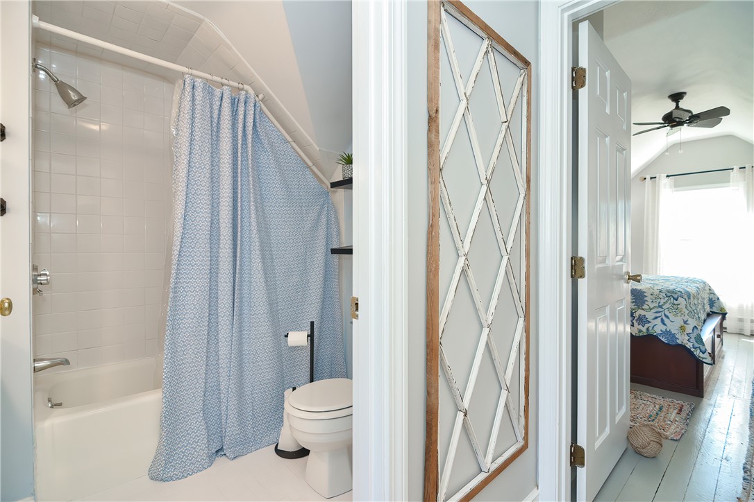 6 Howe Street, Unit 2 Bristol, RI 02809 - Photo 20 of 24 Gallery Image 20