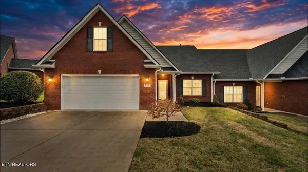 $475,000 | 7304 Napa Valley Way, Knoxville, TN 37931