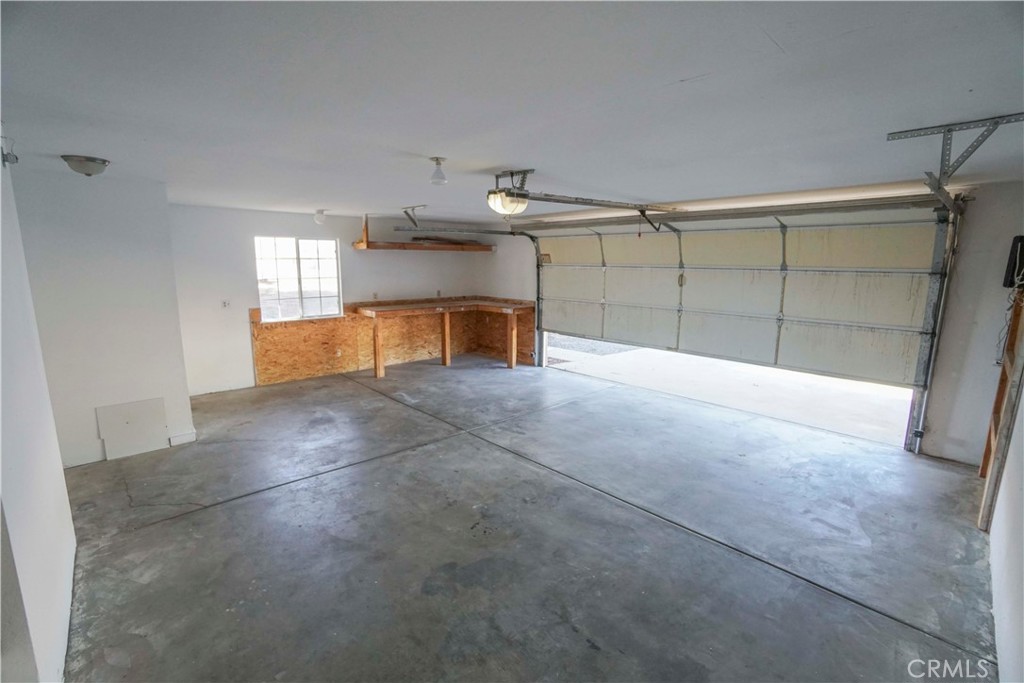 17010 Ranchero Road Hesperia, CA 92345 - Photo 29 of 38 Gallery Image 29