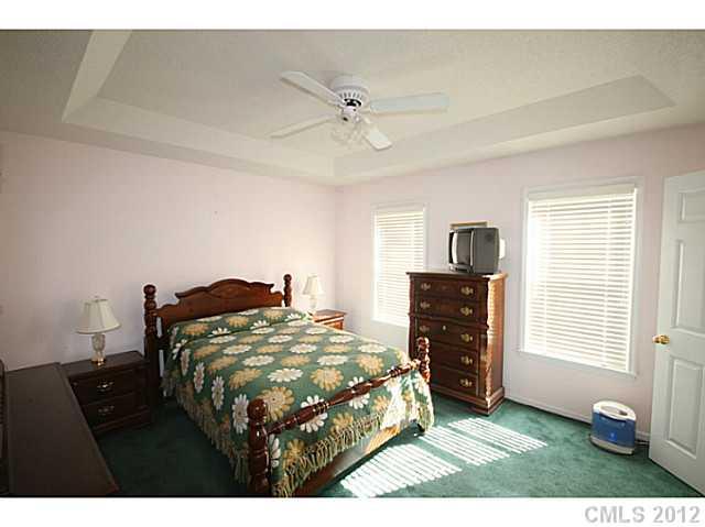 6625 Oakridge Road Clover, SC 29710 - Photo 8 of 11 Gallery Image 8