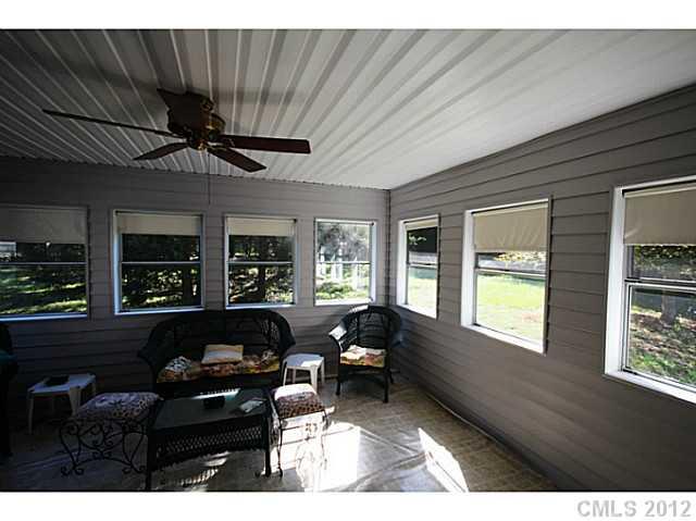6625 Oakridge Road Clover, SC 29710 - Photo 9 of 11 Gallery Image 9