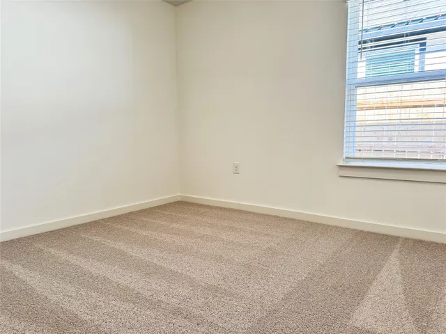 $2,249 | 7604 Purple Drop Bend, Del Valle, TX 78617