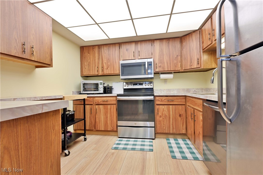22962 Maple Ridge Road, Unit 105 North Olmsted, OH 44070 - Photo 11 of 29 Gallery Image 11
