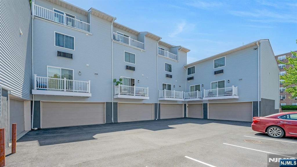 228 Johnson Avenue, Unit 5 Hackensack, NJ 07601 - Photo 15 of 15