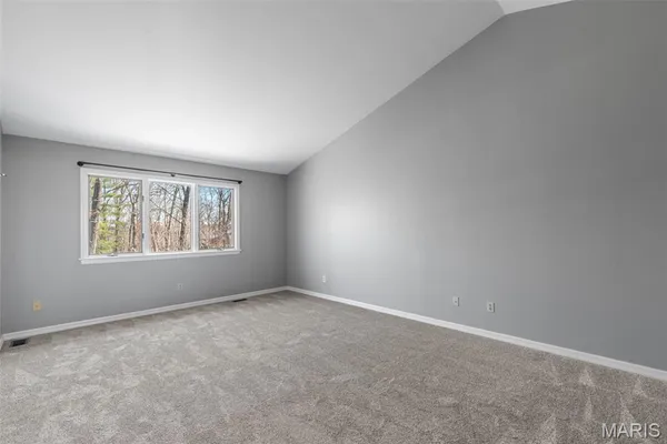 $527,400 | 18870 Highwood Estates Drive, Wildwood, MO 63069