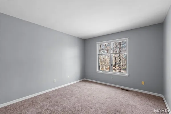 $527,400 | 18870 Highwood Estates Drive, Wildwood, MO 63069