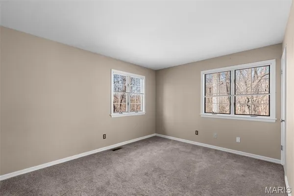 $527,400 | 18870 Highwood Estates Drive, Wildwood, MO 63069