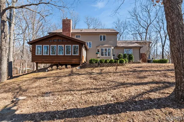 $527,400 | 18870 Highwood Estates Drive, Wildwood, MO 63069