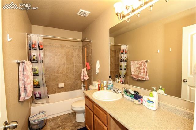 1004 Diamond Rim Drive Colorado Springs, CO 80921 - Photo 11 of 18 Gallery Image 11