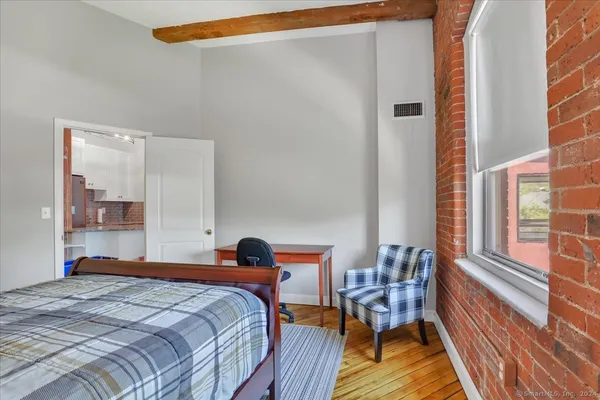 $1,900 | 222 Williams Street East, Unit 416, Glastonbury, CT 06033
