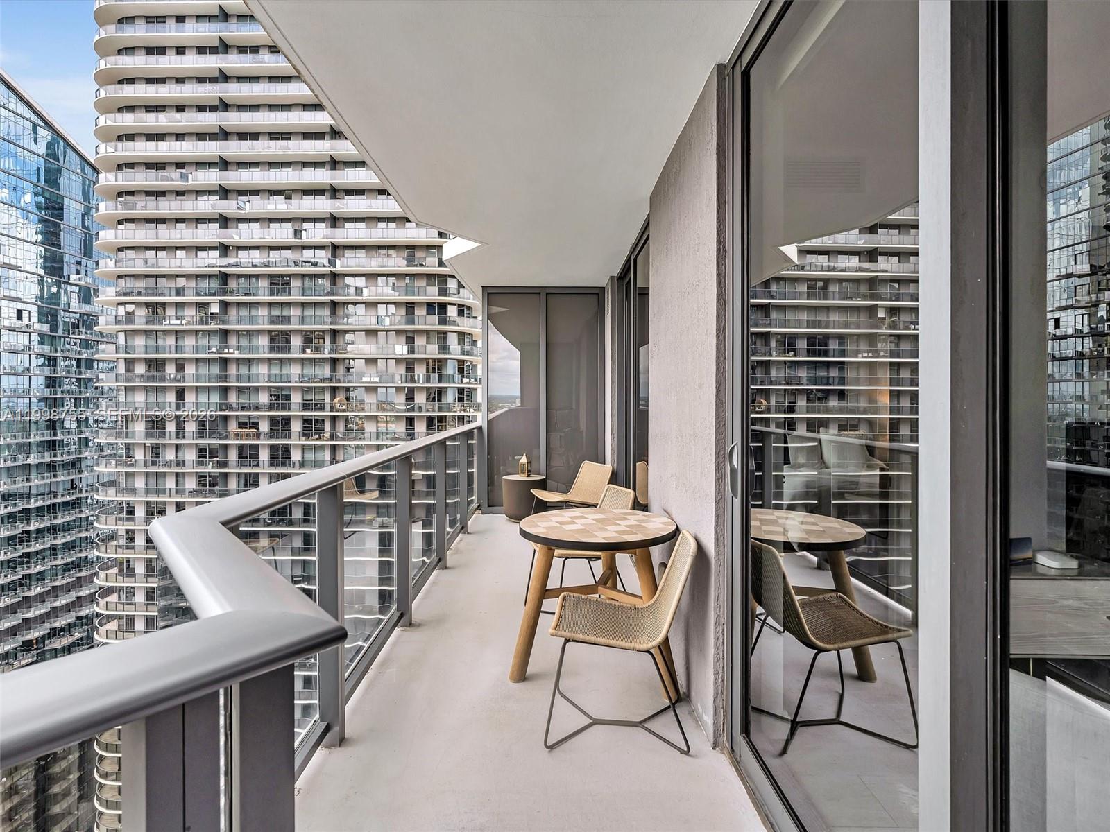 45 Southwest 9th Street, Unit 3609 Miami, FL 33130 - Photo 12 of 45