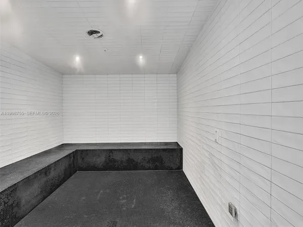 $3,400 | 45 Southwest 9th Street, Unit 3609, Miami, FL 33130