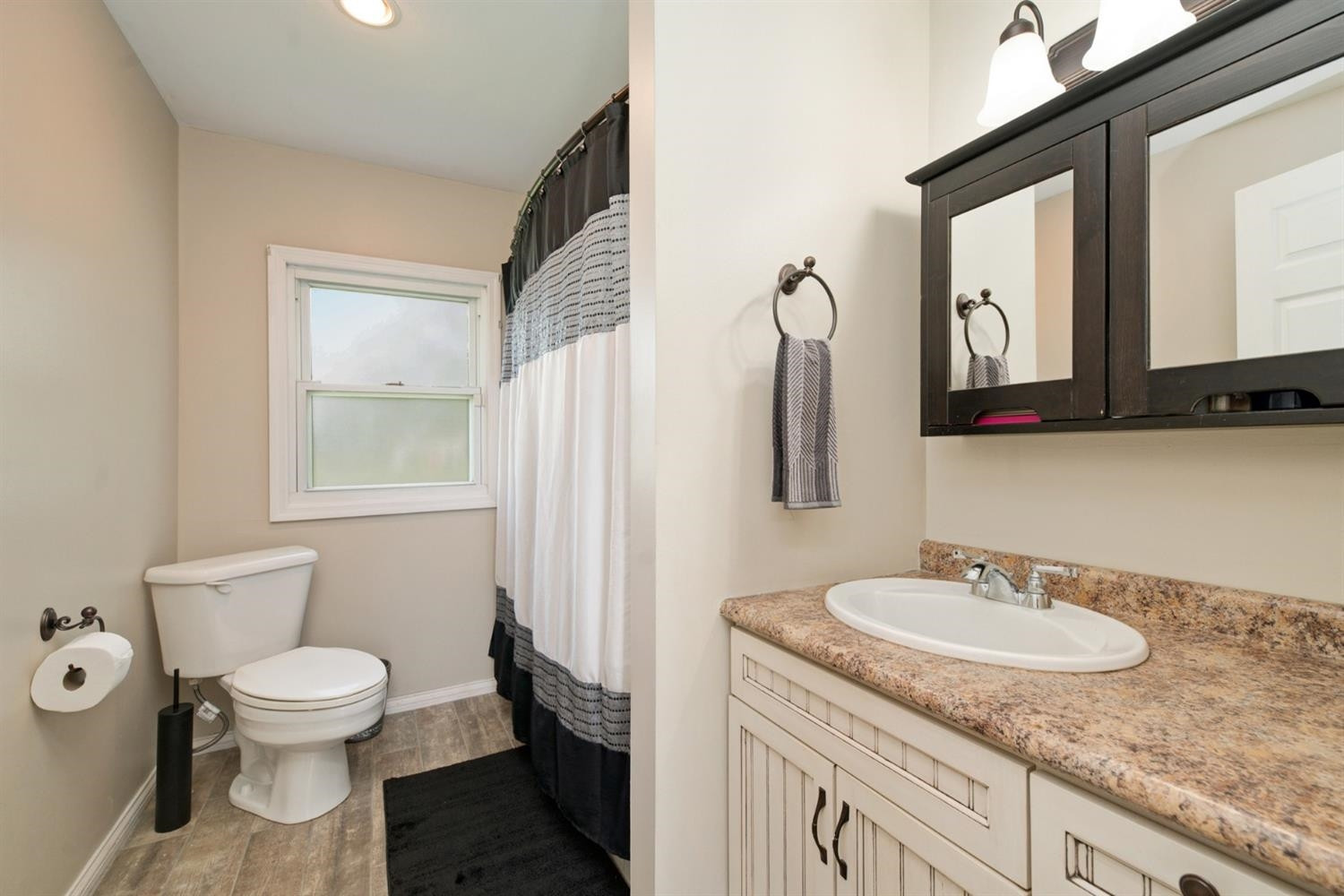 6327 East Dunbar Road Monroe, MI 48161 - Photo 13 of 27 Photo 13