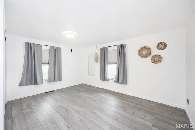 $380,000 | 17512 Boulder Road, Carlyle, IL 62231