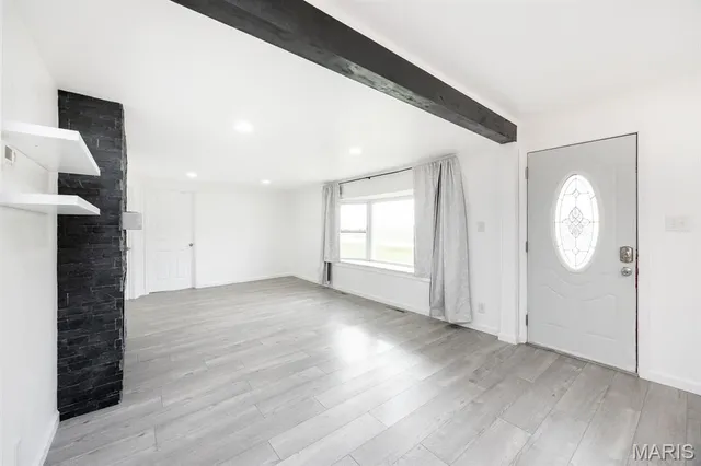 $380,000 | 17512 Boulder Road, Carlyle, IL 62231