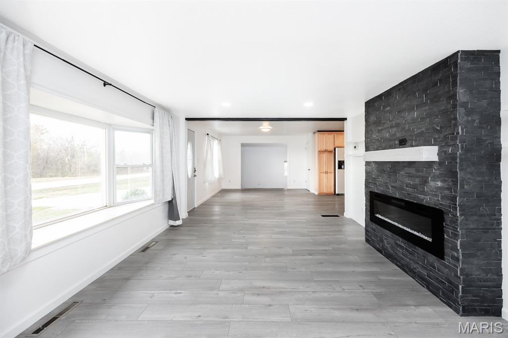 17512 Boulder Road Carlyle, IL 62231 - Photo 8 of 28