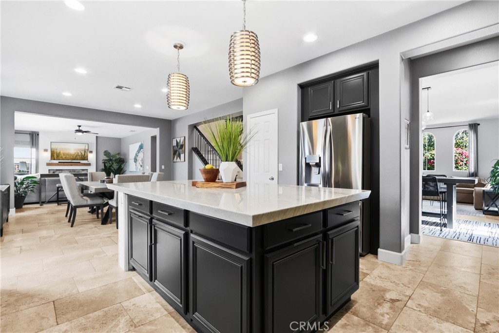 44591 Ristow Court Temecula, CA 92592 - Photo 14 of 66 Kitchen