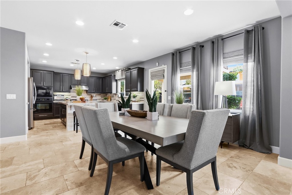 44591 Ristow Court Temecula, CA 92592 - Photo 15 of 66 Eat-In Kitchen