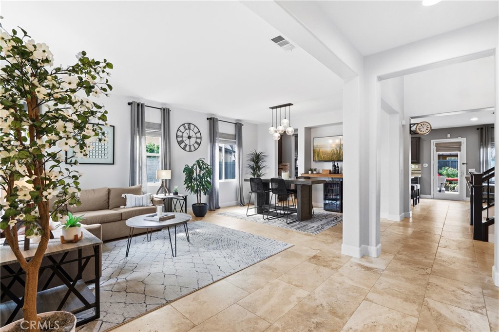 44591 Ristow Court Temecula, CA 92592 - Photo 3 of 66 Entry