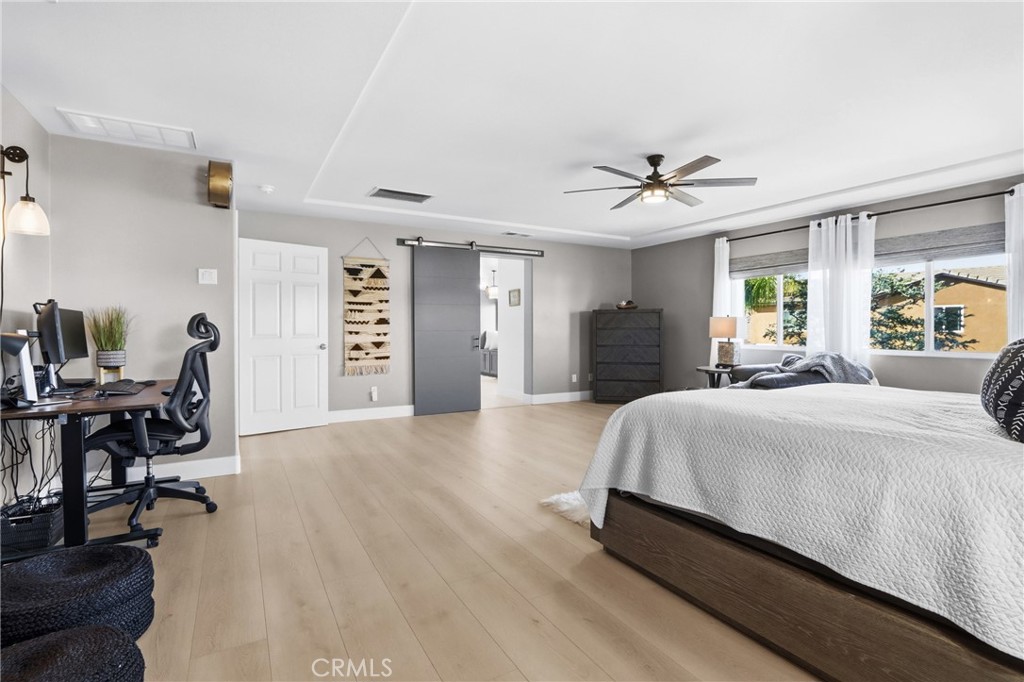 44591 Ristow Court Temecula, CA 92592 - Photo 33 of 66 Primary Suite