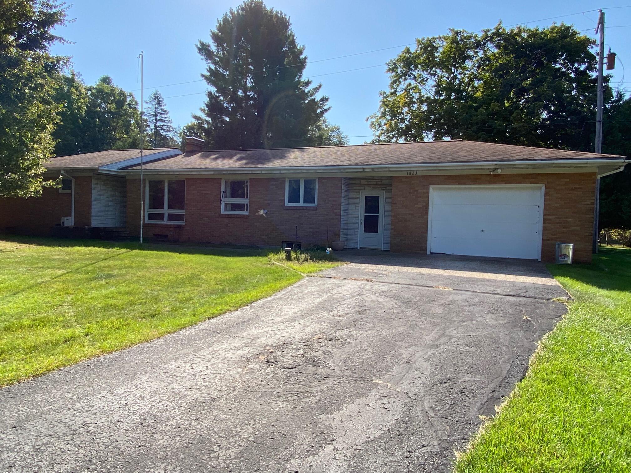 1823 Red Apple Road Manistee, MI 49660 - Photo 17 of 20 IMG_4517